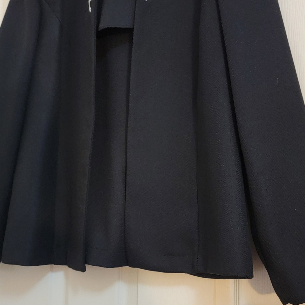 Ladies Jacket - Picture 8 of 10
